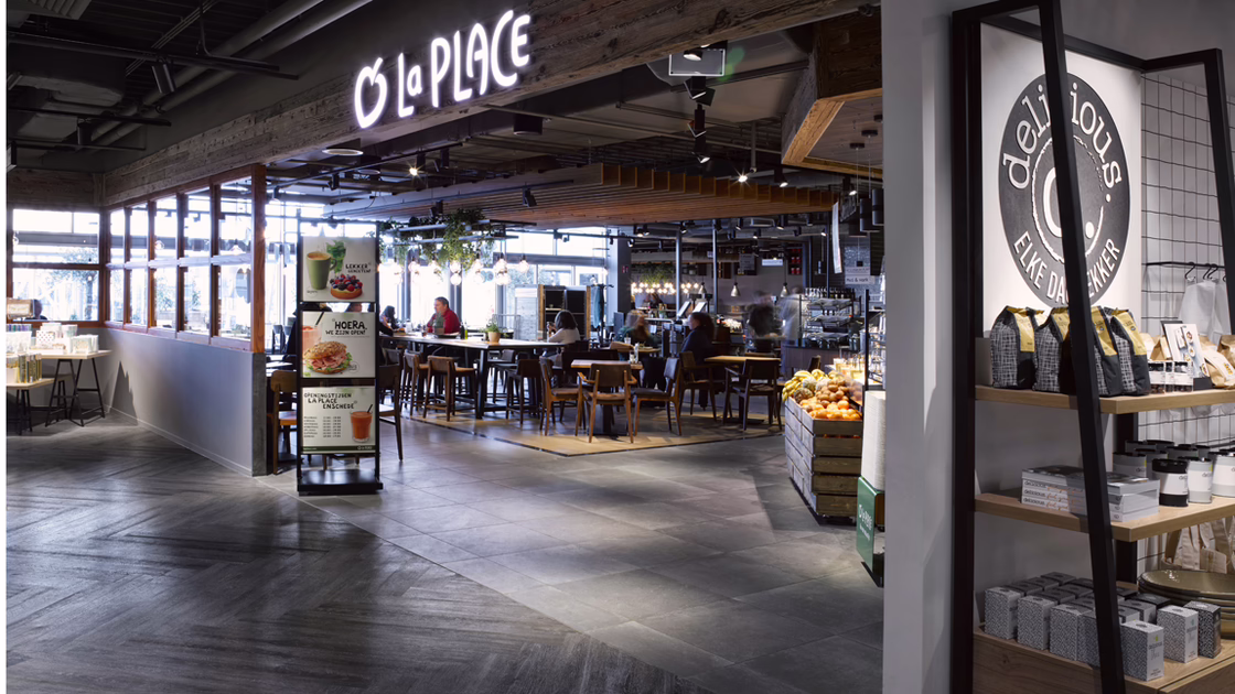 Hudson's Bay restaurant La Place