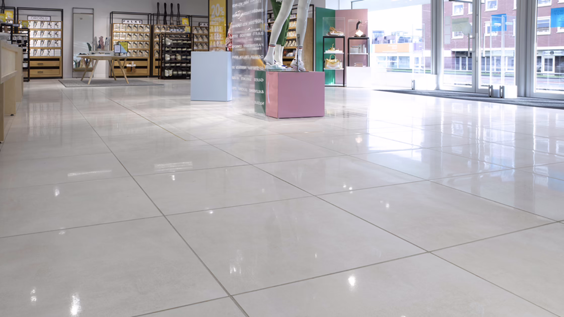 Hudson's Bay witte tegelvloer